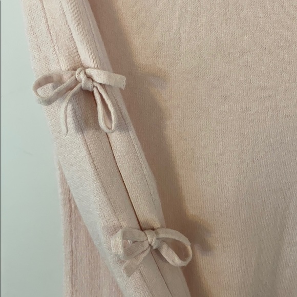 Bow dress - Picture 2 of 3